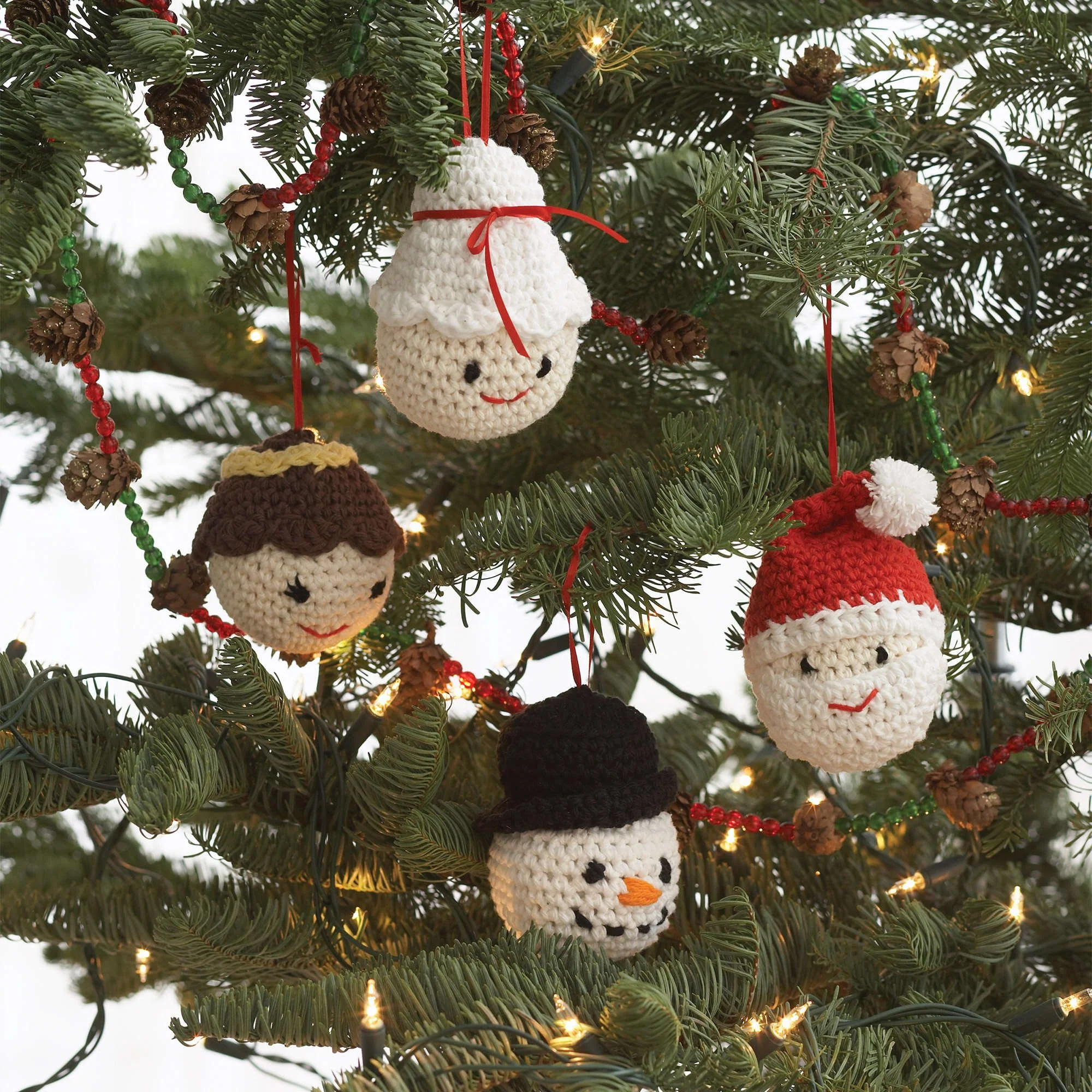 Crochet Amigurumi Ornaments: Pattern Guide